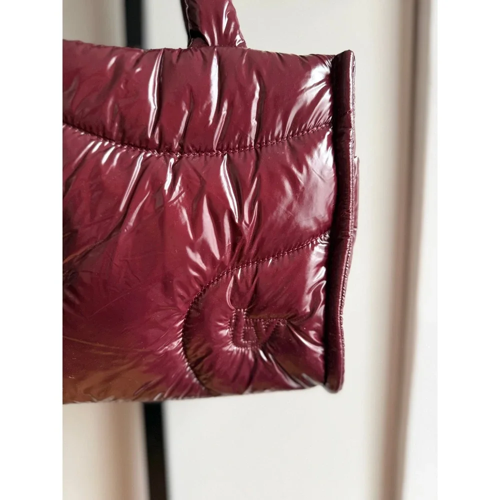 NWT The Midi Drift Tote – Limited Edition – Black Cherry